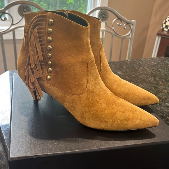 Saint Laurent cognac fringe ankle boots . Pretty new!!!W’s 41 inside zip! Suede - Picture 1 of 14